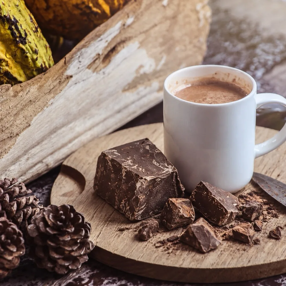 Tasse mit zeremoniellem Kakao